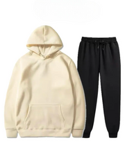 NEW TRENDY TRACKSUIT FOR MENS AND WOMEN'S